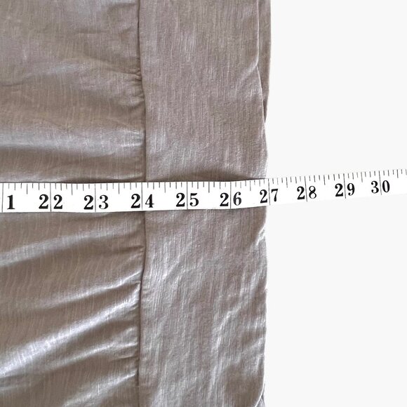 Lane Bryant Top Tee Blouse Sequined Design Taupe Color Size 18/20 Banded Bottom - Picture 12 of 12